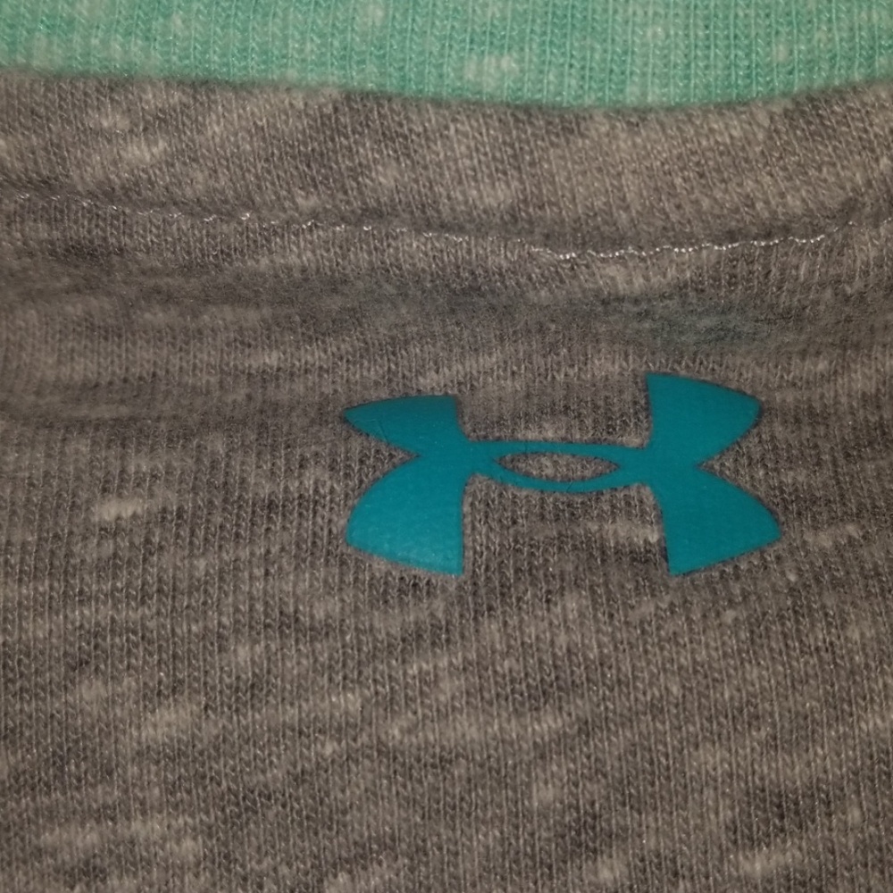 Under Armour baseball tee - Picture 2 of 3